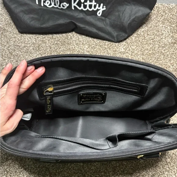 Loungefly Leopard Print Hello Kitty Purse - Picture 5 of 6